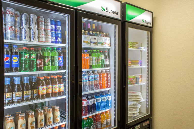 Food & Drinks 5, Sleep Inn & Suites Fort Dodge, Webster