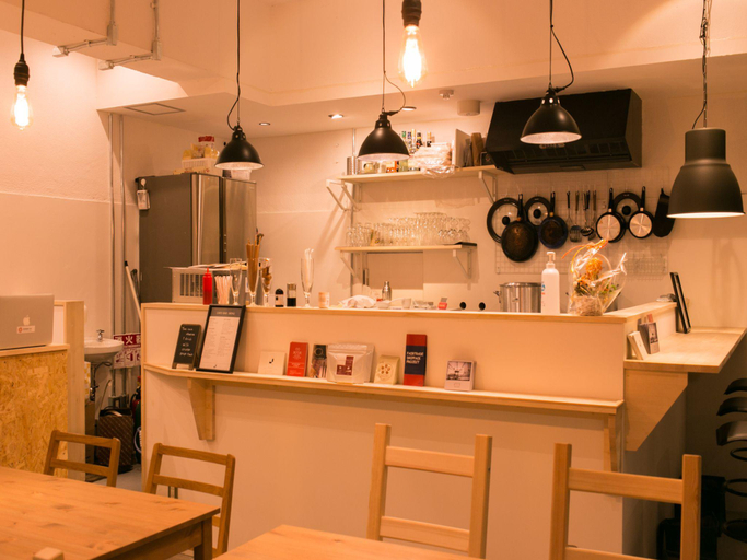 Food & Drinks 5, Little Japan, Taitō
