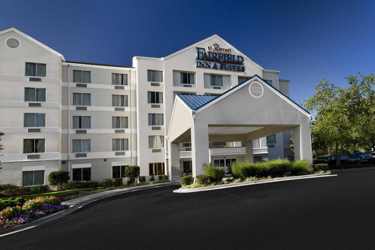 Fairfield Inn & Suites Raleigh-Durham Airport/Research Triangle Park, Wake