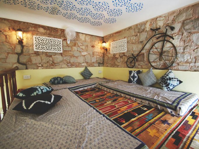 Bedroom 3, Jaipur Jantar Hostel, Jaipur