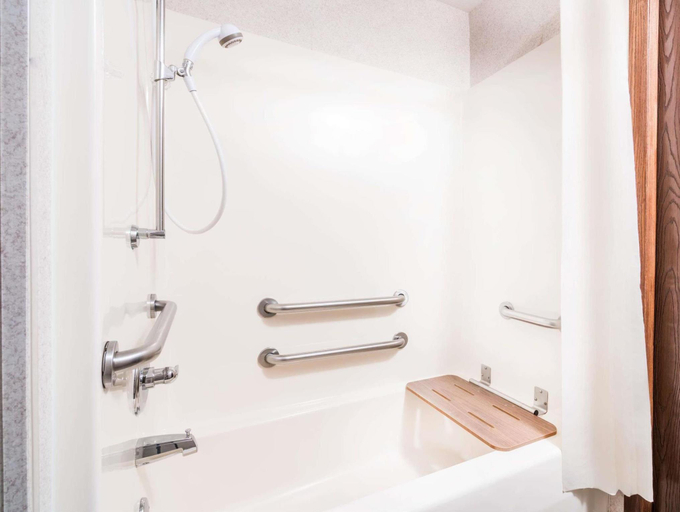 Bathroom 4, Microtel Inn & Suites by Wyndham Rochester North Mayo Clinic, Olmsted