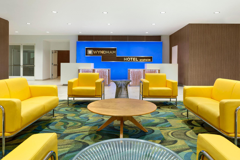 Public Area 2, Wyndham Anaheim, Orange