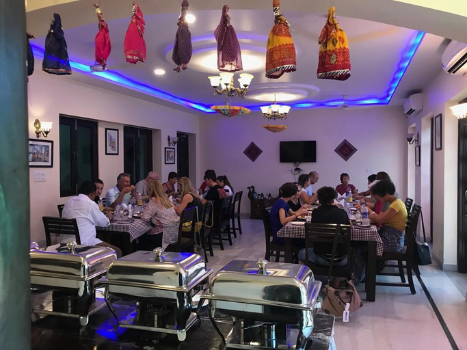 Food & Drinks 3, Bhagwati Vilas, Jodhpur
