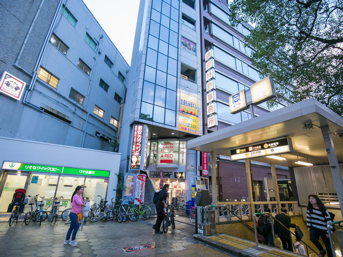 1.2.3 Guest House, Osaka
