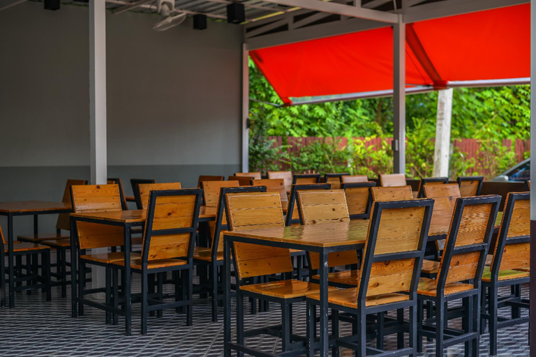 Food & Drinks 5, Naiyang Place Phuket Airport, Pulau Phuket
