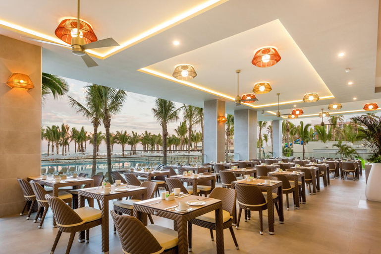 Food & Drinks 2, Riu Emerald Bay - All Inclusive, Mazatlán