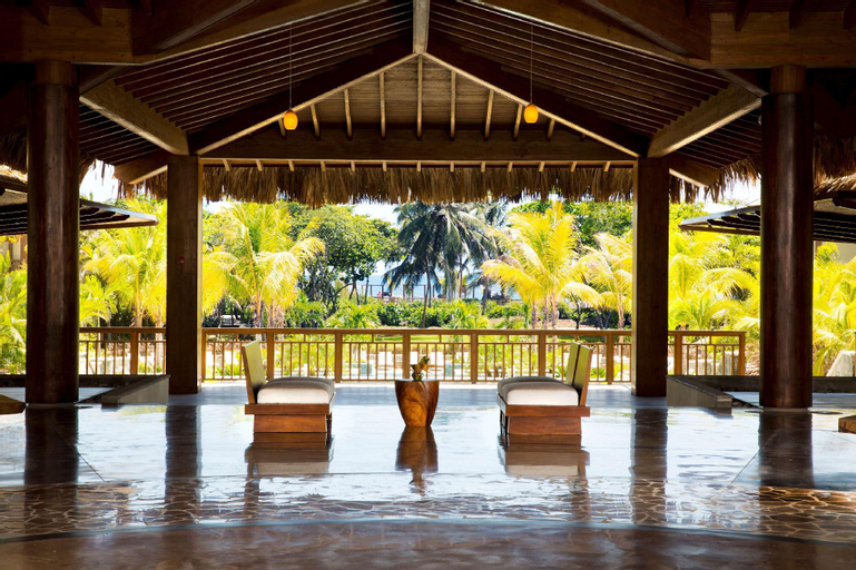 Public Area 4, Indura Beach & Golf Resort Curio Collection By Hilton, Tela
