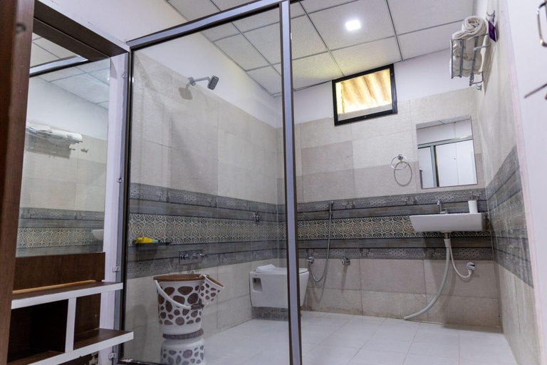 Bathroom 3, Bright view cottage, Gir Somnath