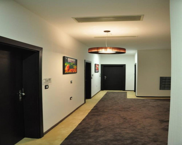 Public Area 2, Amazona Hotel, Obilić