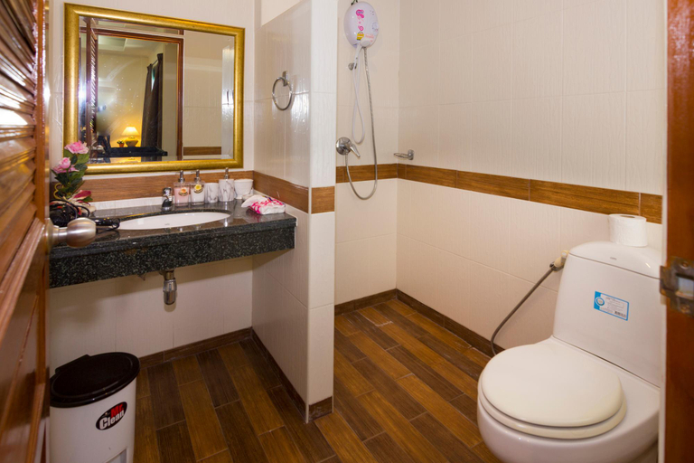 Bathroom 4, Nowhere Villa Mars, Pattaya