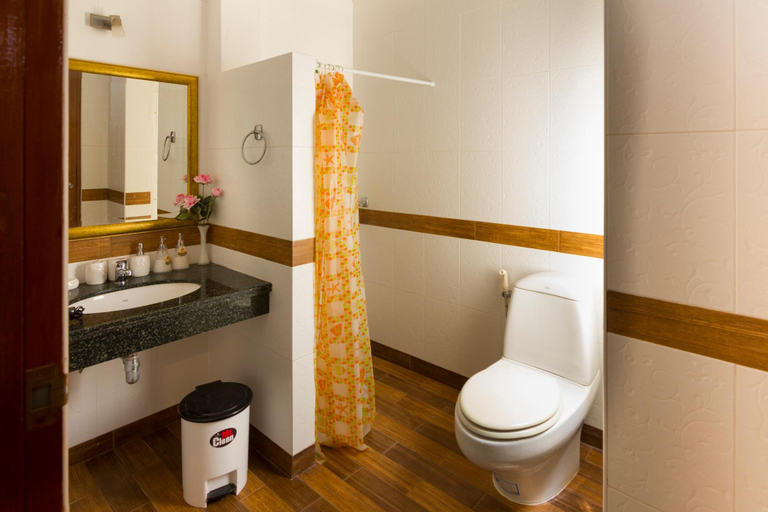 Bathroom 5, Nowhere Villa Mars, Pattaya