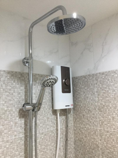 Bathroom 2, The Duck, Phuket Island