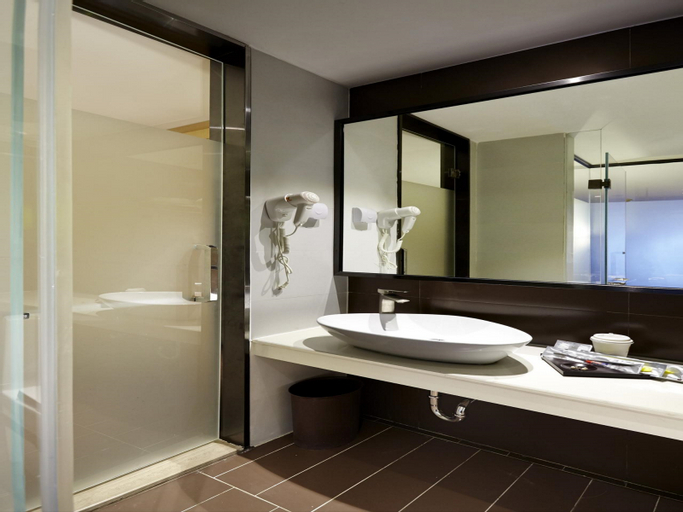 Bathroom 3, IU Hotel Luoyang Xuanyang Wenhua Road Branch, Luoyang