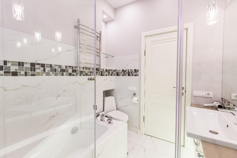 Bathroom 3, Apartamenty Lux, Minsk