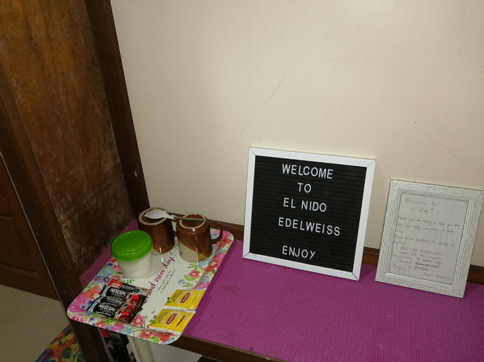 Others 5, Nomad's Lodge 1. Walk to the beach & restaurants. , El Nido