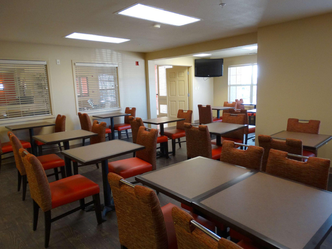 Food & Drinks 5, Extended Stay America - Dallas - Plano, Collin
