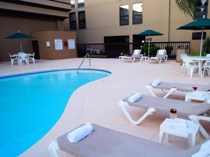 Sport & Beauty 2, Hampton Inn by Hilton Monterrey-Airport, Apodaca
