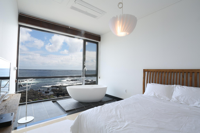 Bedroom 2, THE VILLAS OCEAN Family (The Villas Ocean Family), Seogwipo