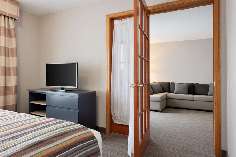 Bedroom 3, Country Inn&Suites Radisson Minneapolis/Shakopee, Scott