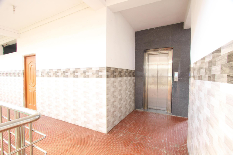 Bathroom, Hotel Wilson - Velankanni, Nagappattinam