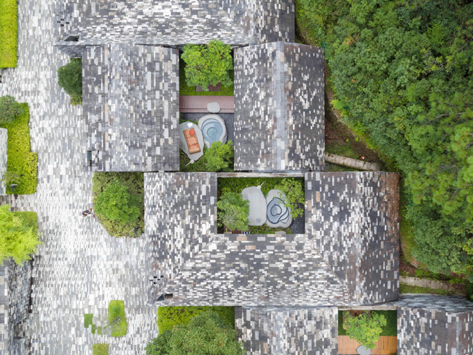 Others 2, The Lost Stone In Hyatt*s Unbound Collection, Baoshan