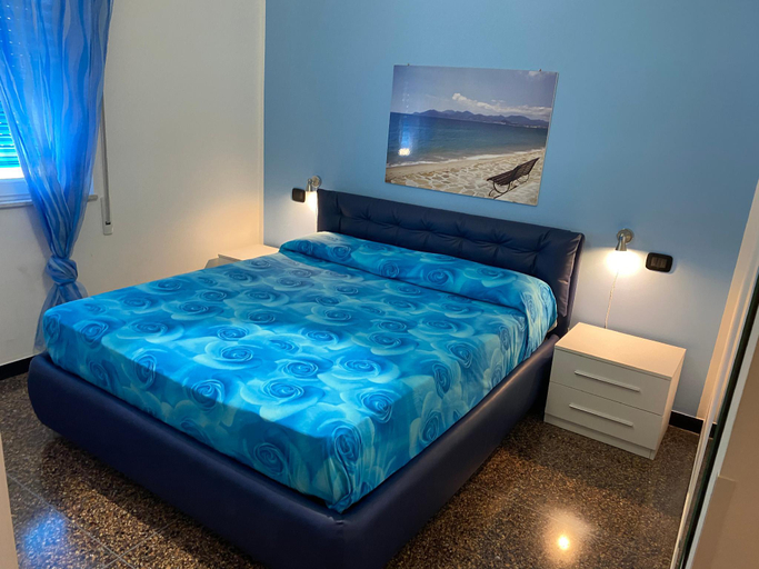 Bedroom 2, Apartment Arcobaleno, Savona