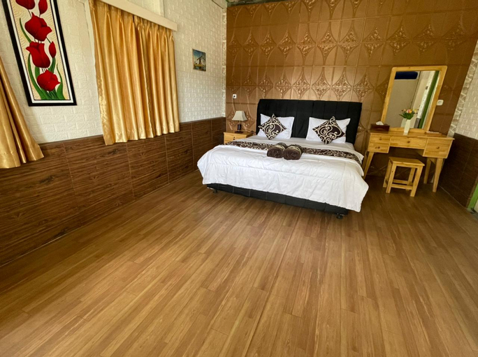 Bedroom 2, Villa Lutze Gundaling Berastagi, Karo