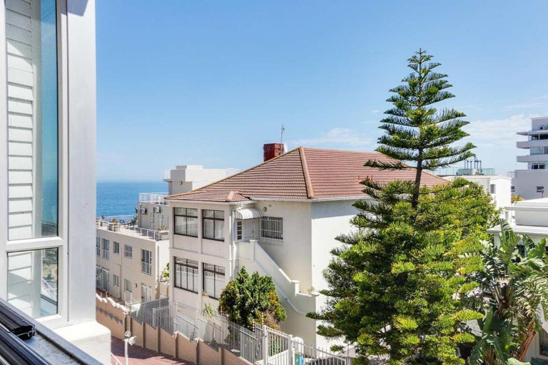 Others 4, 307 Seacliffe Apartments, City of Cape Town