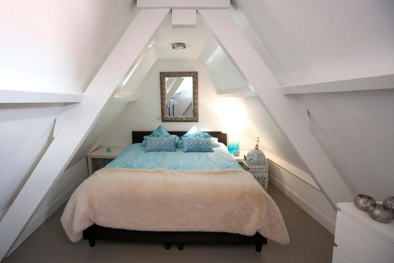 Bedroom 2, Apartment Naarden-vesting, Naarden