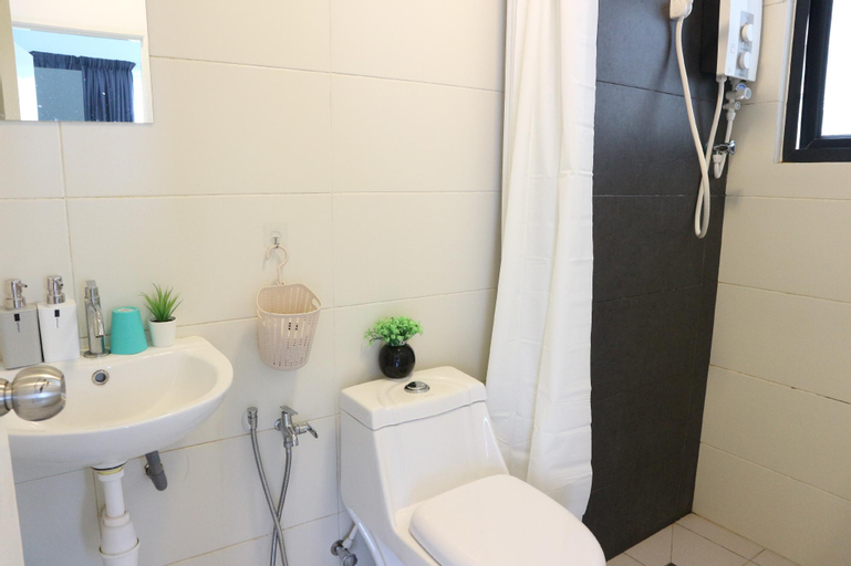 Prestige Sky 2BR (B10-3A) | Balcony | Astro & WIFI, Kota Bharu