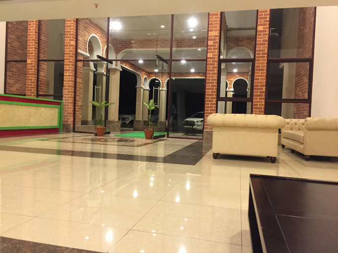 Public Area 2, Five Falls Resort - Courtallam, Tirunelveli