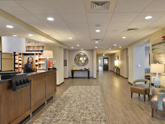 Public Area 3, Hampton Inn & Suites Chippewa Falls, Chippewa