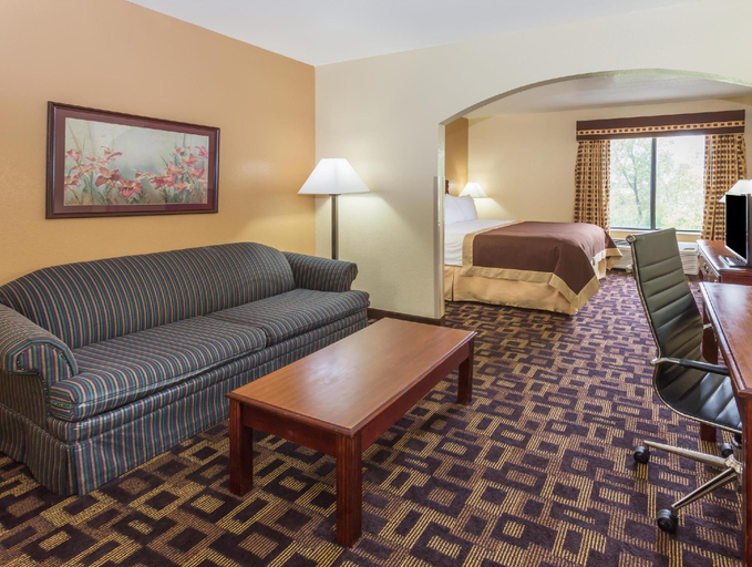 Bedroom 2, Comfort Inn & Suites, Kane
