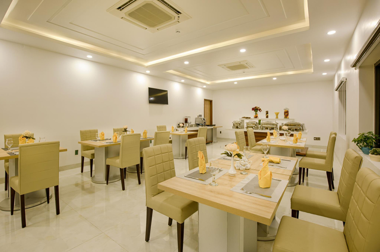 Food & Drinks 5, Continent Hotel Danang, Da Nang