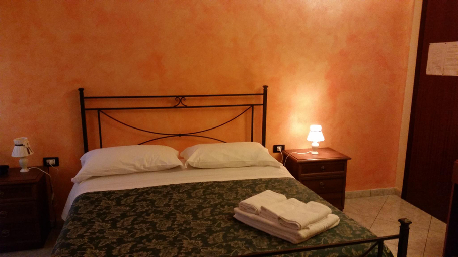 Bedroom, Antica Trattoria Bacco, Benevento