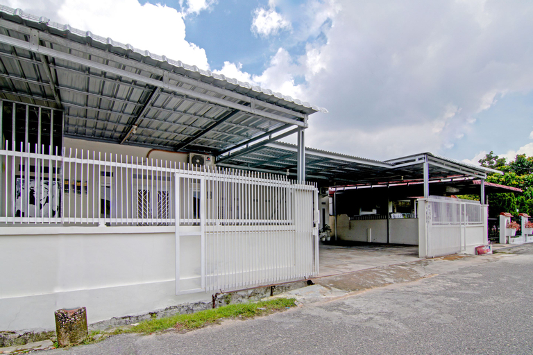 OYO 91093 Guest House 513 Syariah, Pekanbaru