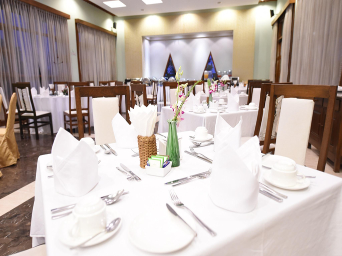 Food & Drinks 5, The Thingaha Hotel Nay Pyi Taw, Naypyitaw