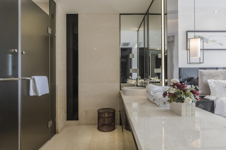 Bathroom 4, Da Peng Zhongzhou Hotel, Hainan
