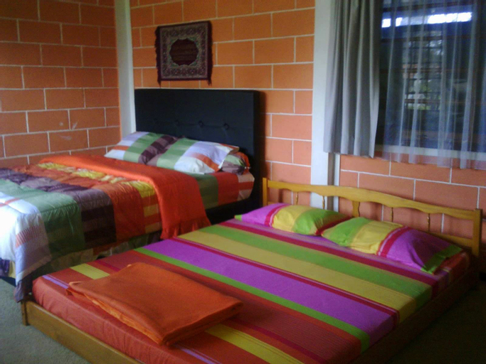Bedroom 2, Villa Manis Lembang 3BR 12-Persons, Bandung