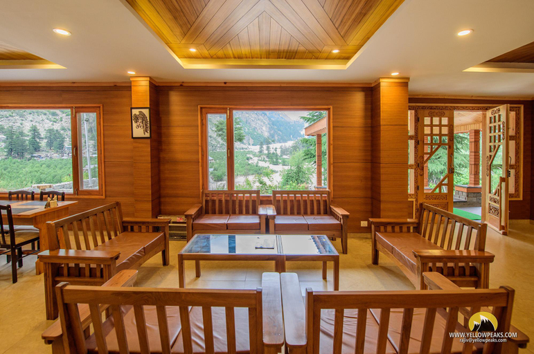 Food & Drinks 2, Hotel Batseri, Kinnaur