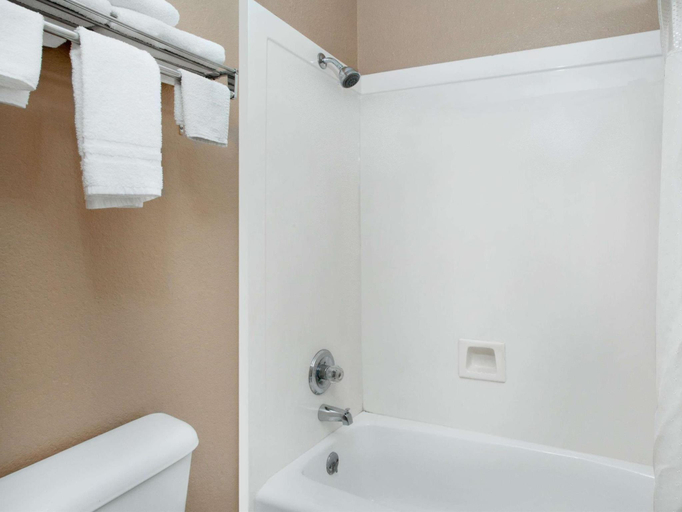 Bathroom 4, Super 8 by Wyndham Bastrop TX, Bastrop