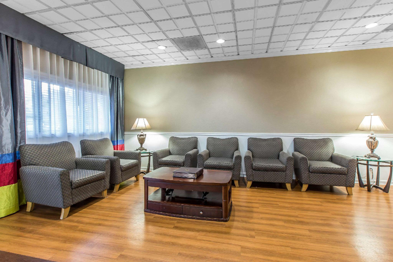 Public Area 2, Quality Inn Savannah Midtown, Chatham
