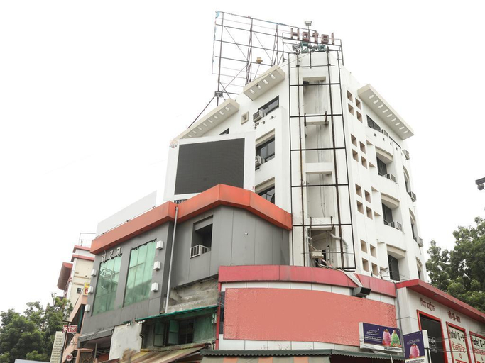 Exterior view, JK Rooms 111 Shivala, Nagpur