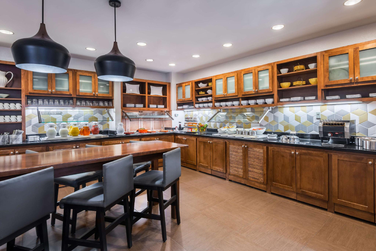 Food & Drinks 5, Hyatt Place Atlanta/Duluth/Johns Creek, Fulton