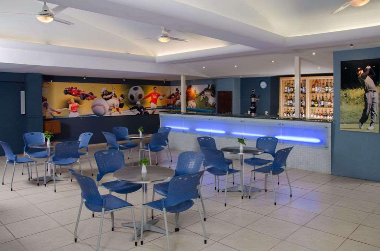 Public Area 2, Plaza Pelicanos Club Beach Resort, Puerto Vallarta