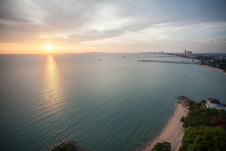 Others 5, Pattaya seaside balcony/Beach front/4 peoples, Sattahip