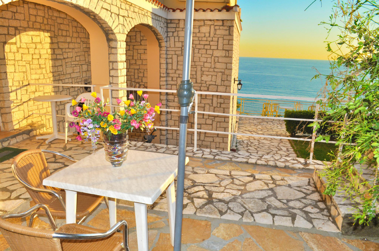 Others 4, Studio apartments maria with pool in Agios Gordios Beach, Ionian Islands