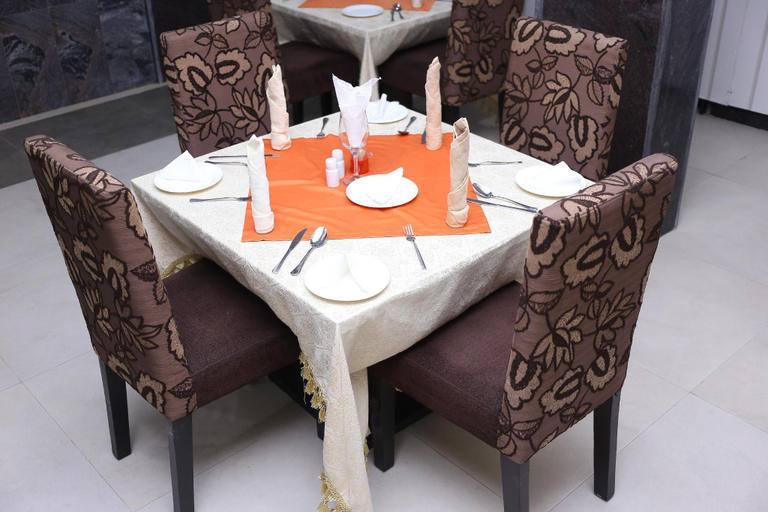 Food & Drinks 5, Aliz Ambruz Hotel, Uyo