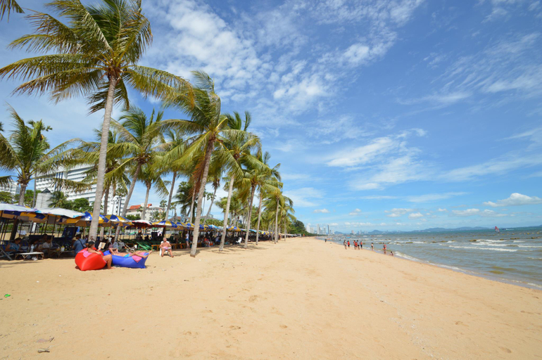 Others 4, D.D. Inn Beach Guesthouse, Pattaya