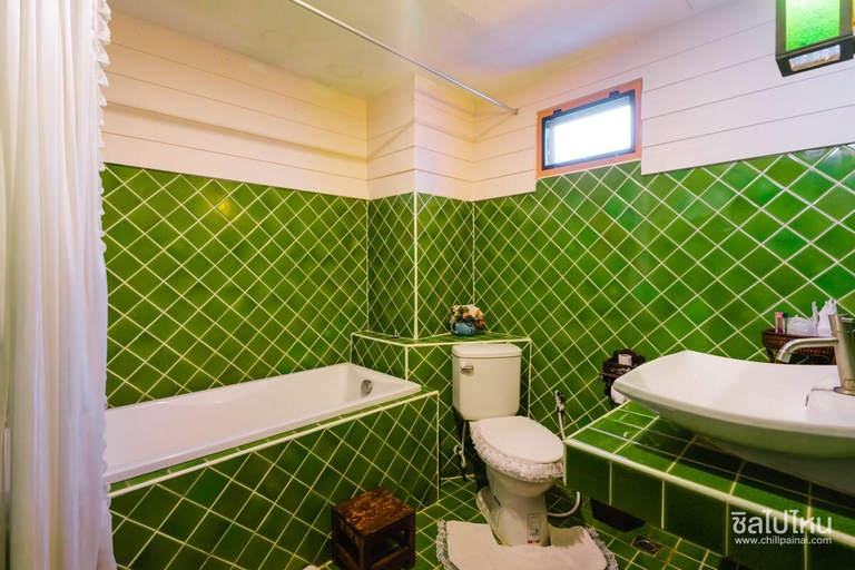 Bathroom 4, P.Paradise Hotel, Mueang Kamphaeng Phet